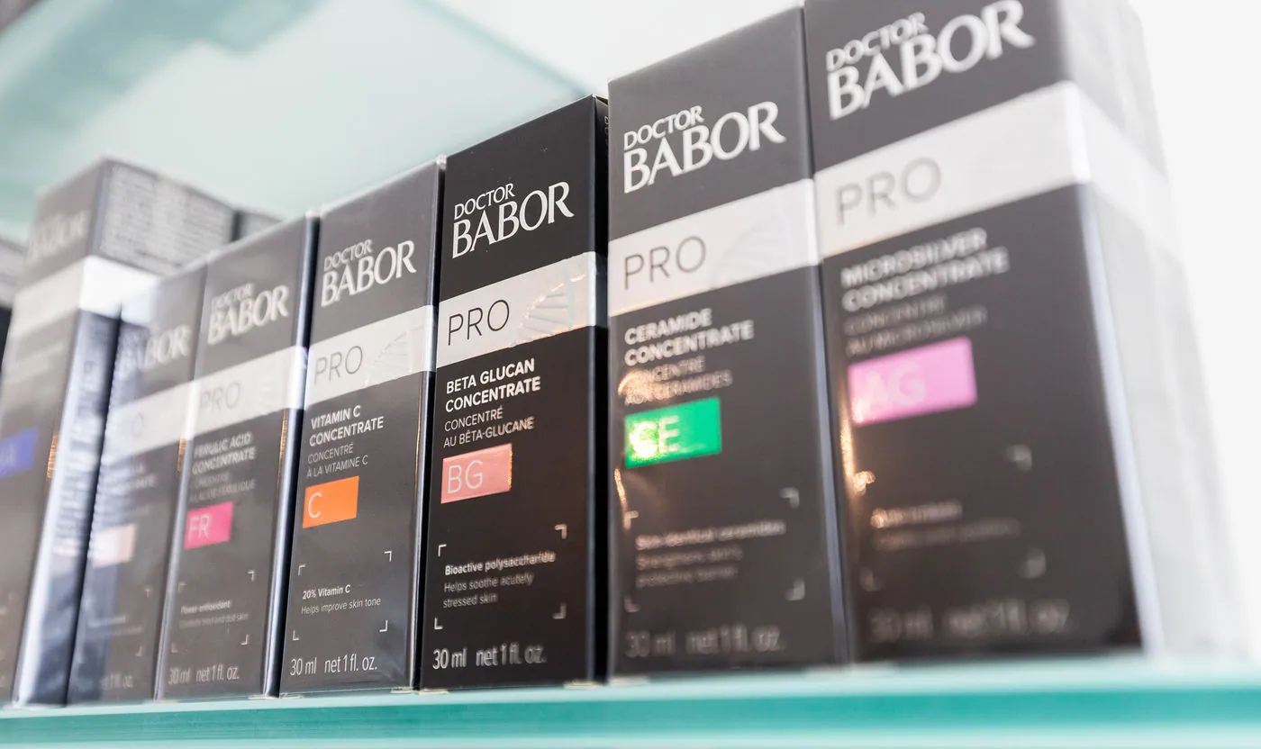 Babor Pflegeprodukte im Regal