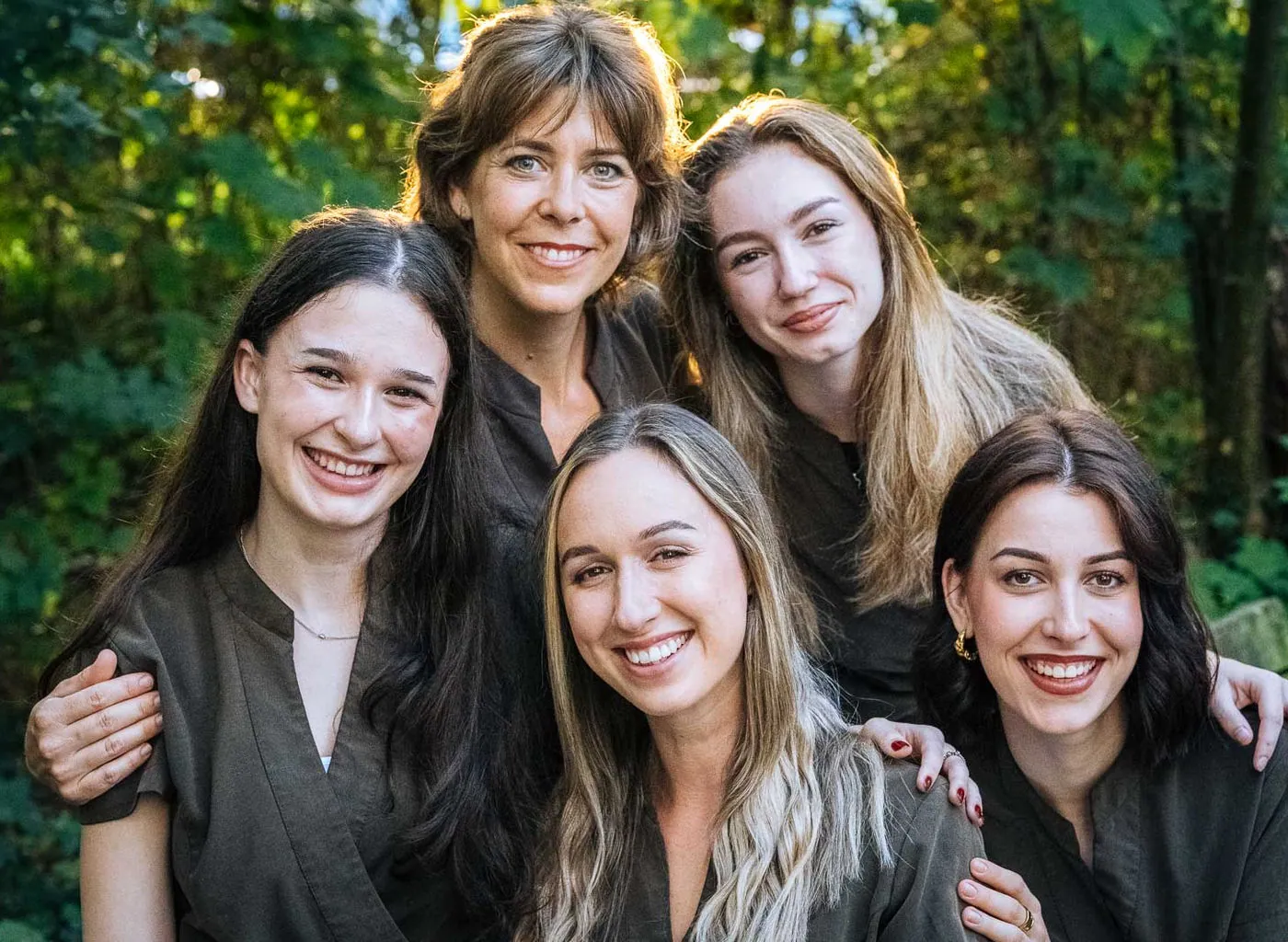 Das Team von Art of Beauty Padrutt im Grünen